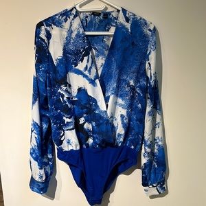 Talula blouse bodysuit. Blue/White pattern. Size L. Like New.